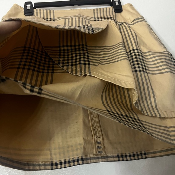 Tulle Beige Black Plaid Layered Wrap Peplum Mini Skirt - Picture 3 of 5